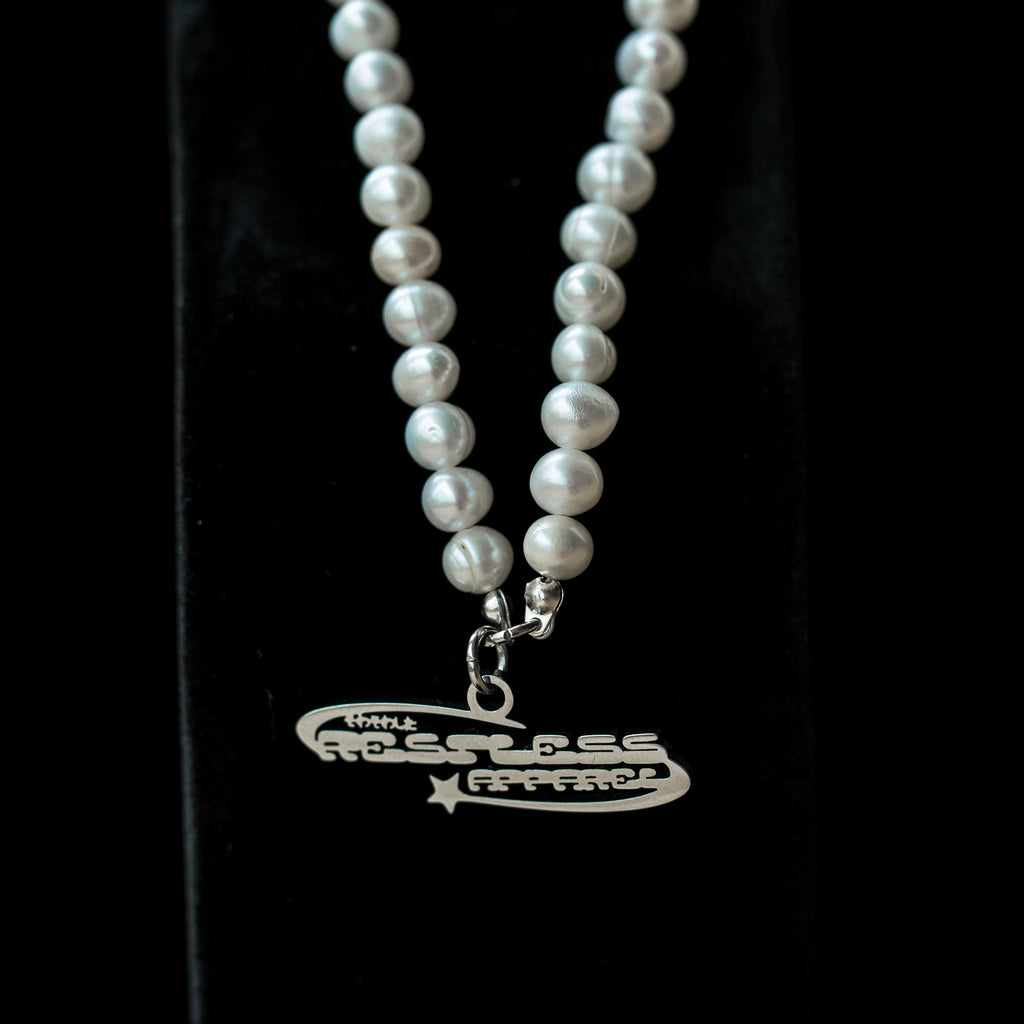 Freshwater Pearl Necklace Y2K